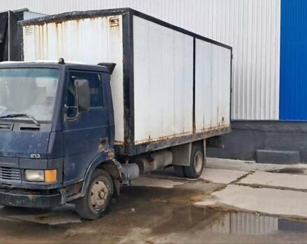 Синий TATA LPT 613, объемом двигателя 5.68 л и пробегом 270 тыс. км за 5400 $, фото 1 на Automoto.ua