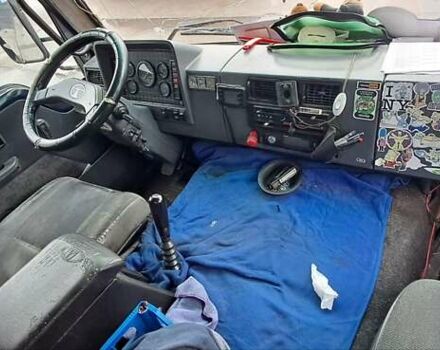 Синий TATA LPT 613, объемом двигателя 5.68 л и пробегом 270 тыс. км за 5400 $, фото 8 на Automoto.ua