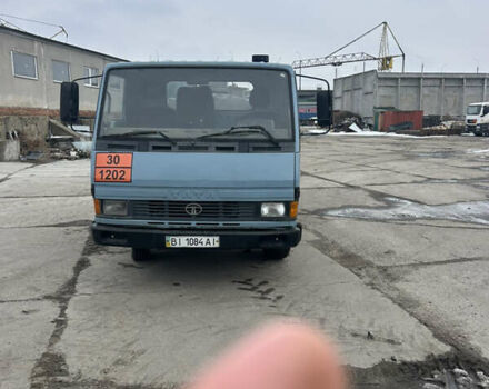 Синий TATA LPT 613, объемом двигателя 5.68 л и пробегом 150 тыс. км за 8700 $, фото 4 на Automoto.ua