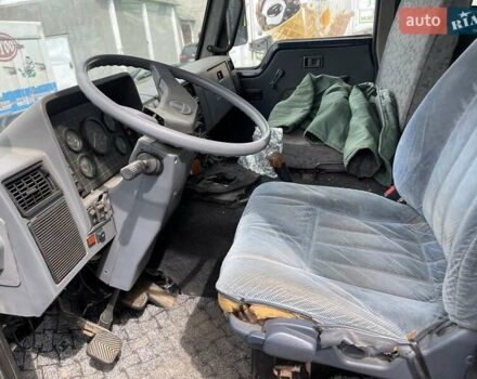 Синий TATA LPT 613, объемом двигателя 0 л и пробегом 279 тыс. км за 2999 $, фото 7 на Automoto.ua