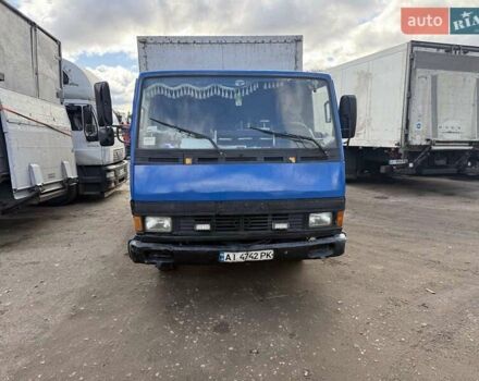 Синий TATA LPT 613, объемом двигателя 5.9 л и пробегом 1 тыс. км за 3900 $, фото 2 на Automoto.ua