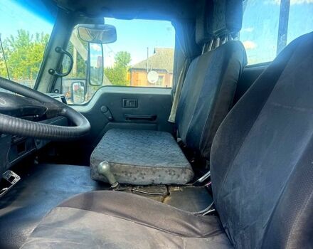 Білий TATA T713, об'ємом двигуна 5.7 л та пробігом 395 тис. км за 6300 $, фото 5 на Automoto.ua