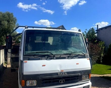 Білий TATA T713, об'ємом двигуна 5.7 л та пробігом 395 тис. км за 6300 $, фото 2 на Automoto.ua