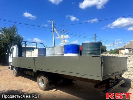 Белый TATA T713, объемом двигателя 5.7 л и пробегом 395 тыс. км за 6300 $, фото 1 на Automoto.ua