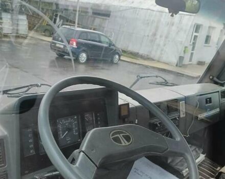 Бежевий TATA Т 713.12, об'ємом двигуна 5.67 л та пробігом 936 тис. км за 5299 $, фото 4 на Automoto.ua