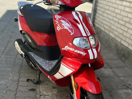 ТГБ Таргет 2010 в Луцке на Automoto.ua Красный ТГБ Таргет, объемом двигателя 0.52 л и пробегом 4 тыс. км за 600 $, фото 1 на Automoto.ua