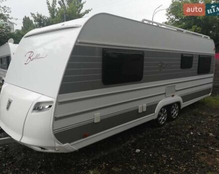 Белый Таберт Caravane, объемом двигателя 0 л и пробегом 3 тыс. км за 25500 $, фото 3 на Automoto.ua