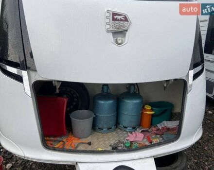 Белый Таберт Caravane, объемом двигателя 0 л и пробегом 3 тыс. км за 31500 $, фото 12 на Automoto.ua
