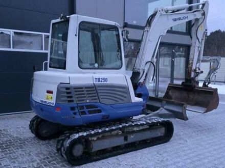 Белый Такеучи ТБ, объемом двигателя 2.2 л и пробегом 3 тыс. км за 37500 $, фото 1 на Automoto.ua