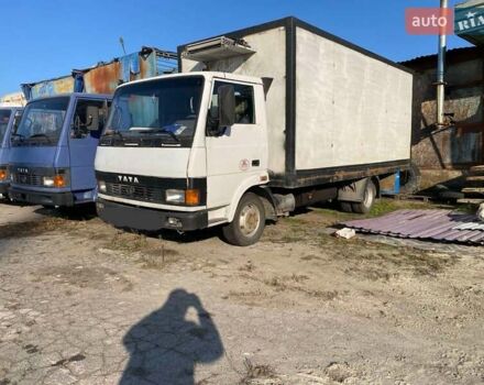 Білий Татра 813, об'ємом двигуна 0 л та пробігом 250 тис. км за 5800 $, фото 2 на Automoto.ua