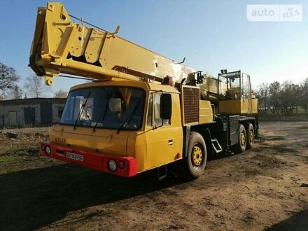 Татра 815 1989 у Харкові на Automoto.ua Жовтий Татра 815, об'ємом двигуна 0 л та пробігом 200 тис. км за 40000 $, фото 1 на Automoto.ua