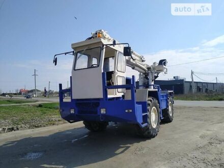 Терекс 92.2 2002 у Радехове на Automoto.ua Синій Терекс 92.2, об'ємом двигуна 0 л та пробігом 1 тис. км за 23100 $, фото 1 на Automoto.ua