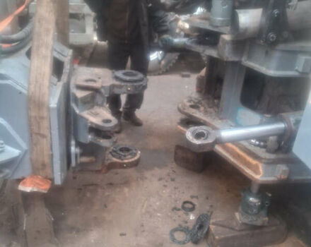 Бежевий Терекс TA, об'ємом двигуна 11 л та пробігом 15 тис. км за 49000 $, фото 2 на Automoto.ua