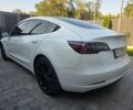 Белый Тесла Модель 3, объемом двигателя 0 л и пробегом 131 тыс. км за 17967 $, фото 3 на Automoto.ua