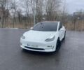 Белый Тесла Модель 3, объемом двигателя 0 л и пробегом 140 тыс. км за 14500 $, фото 1 на Automoto.ua