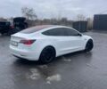 Белый Тесла Модель 3, объемом двигателя 0 л и пробегом 140 тыс. км за 14500 $, фото 5 на Automoto.ua