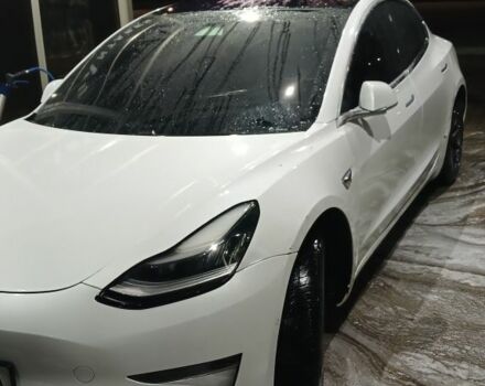 Белый Тесла Модель 3, объемом двигателя 0 л и пробегом 85 тыс. км за 13500 $, фото 3 на Automoto.ua