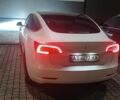 Белый Тесла Модель 3, объемом двигателя 0 л и пробегом 85 тыс. км за 13500 $, фото 7 на Automoto.ua