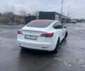 Белый Тесла Модель 3, объемом двигателя 0 л и пробегом 140 тыс. км за 14500 $, фото 6 на Automoto.ua