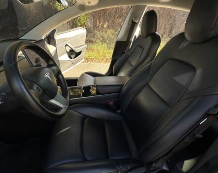 Белый Тесла Модель 3, объемом двигателя 0 л и пробегом 114 тыс. км за 16000 $, фото 7 на Automoto.ua