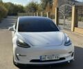 Белый Тесла Модель 3, объемом двигателя 0 л и пробегом 114 тыс. км за 16000 $, фото 1 на Automoto.ua