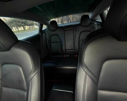 Білий Тесла Модель 3, об'ємом двигуна 0 л та пробігом 164 тис. км за 19500 $, фото 7 на Automoto.ua