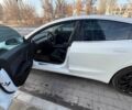 Білий Тесла Модель 3, об'ємом двигуна 0 л та пробігом 164 тис. км за 19500 $, фото 15 на Automoto.ua