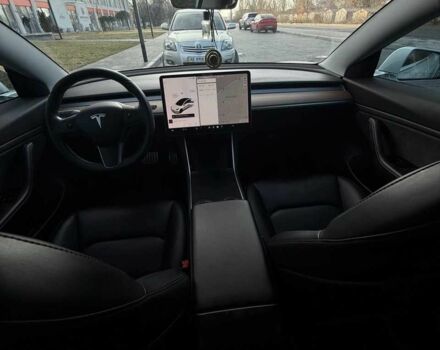 Білий Тесла Модель 3, об'ємом двигуна 0 л та пробігом 164 тис. км за 19500 $, фото 12 на Automoto.ua