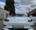 Белый Тесла Модель 3, объемом двигателя 0 л и пробегом 105 тыс. км за 13990 $, фото 2 на Automoto.ua