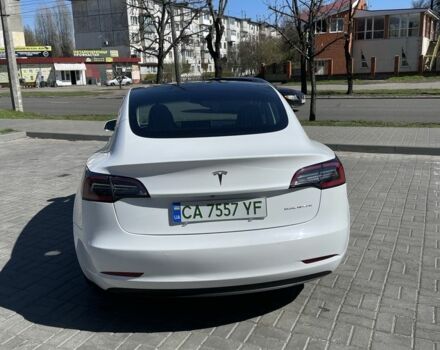Білий Тесла Модель 3, об'ємом двигуна 0 л та пробігом 40 тис. км за 23000 $, фото 1 на Automoto.ua