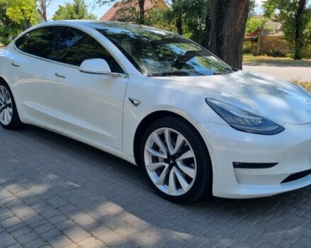 Білий Тесла Модель 3, об'ємом двигуна 0 л та пробігом 92 тис. км за 18502 $, фото 6 на Automoto.ua