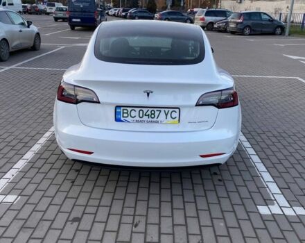 Белый Тесла Модель 3, объемом двигателя 0 л и пробегом 101 тыс. км за 19400 $, фото 3 на Automoto.ua