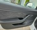 Белый Тесла Модель 3, объемом двигателя 0 л и пробегом 37 тыс. км за 25500 $, фото 15 на Automoto.ua