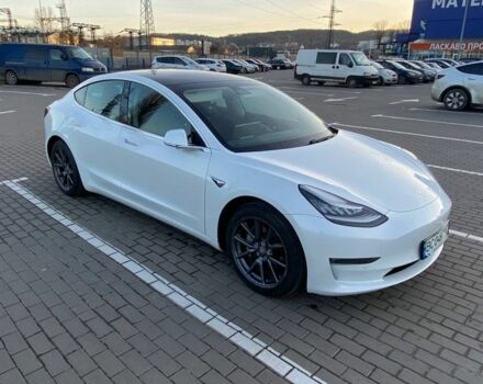 Белый Тесла Модель 3, объемом двигателя 0 л и пробегом 101 тыс. км за 19400 $, фото 4 на Automoto.ua