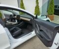 Белый Тесла Модель 3, объемом двигателя 0 л и пробегом 37 тыс. км за 25500 $, фото 29 на Automoto.ua