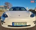 Білий Тесла Модель 3, об'ємом двигуна 0 л та пробігом 5 тис. км за 31999 $, фото 3 на Automoto.ua