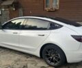 Тесла Модель 3 2021 у Надворной на Automoto.ua Білий Тесла Модель 3, об'ємом двигуна 0 л та пробігом 170 тис. км за 18000 $, фото 1 на Automoto.ua