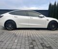 Білий Тесла Модель 3, об'ємом двигуна 0 л та пробігом 162 тис. км за 18700 $, фото 3 на Automoto.ua