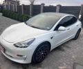 Білий Тесла Модель 3, об'ємом двигуна 0 л та пробігом 162 тис. км за 18700 $, фото 1 на Automoto.ua