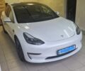 Білий Тесла Модель 3, об'ємом двигуна 0 л та пробігом 68 тис. км за 10000 $, фото 1 на Automoto.ua