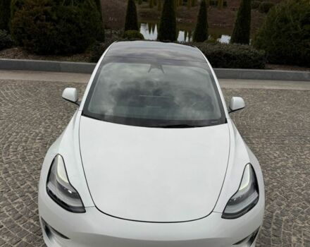 Белый Тесла Модель 3, объемом двигателя 0 л и пробегом 35 тыс. км за 21000 $, фото 8 на Automoto.ua