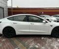 Белый Тесла Модель 3, объемом двигателя 0 л и пробегом 65 тыс. км за 15990 $, фото 3 на Automoto.ua