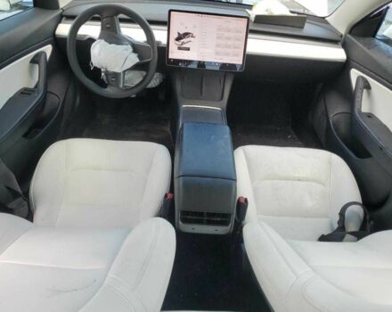 Белый Тесла Модель 3, объемом двигателя 0 л и пробегом 57 тыс. км за 13200 $, фото 7 на Automoto.ua