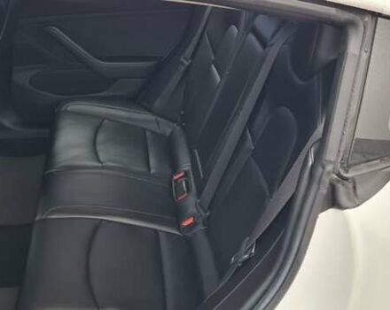 Белый Тесла Модель 3, объемом двигателя 0 л и пробегом 247 тыс. км за 13950 $, фото 16 на Automoto.ua