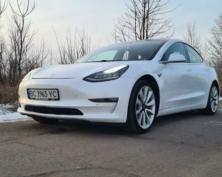 Белый Тесла Модель 3, объемом двигателя 0 л и пробегом 190 тыс. км за 13450 $, фото 10 на Automoto.ua