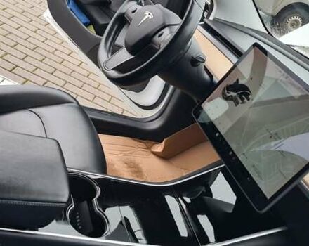 Белый Тесла Модель 3, объемом двигателя 0 л и пробегом 247 тыс. км за 13950 $, фото 11 на Automoto.ua