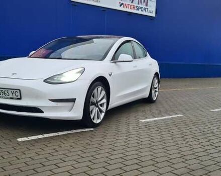 Белый Тесла Модель 3, объемом двигателя 0 л и пробегом 247 тыс. км за 13950 $, фото 7 на Automoto.ua