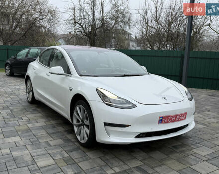 Білий Тесла Модель 3, об'ємом двигуна 0 л та пробігом 247 тис. км за 13999 $, фото 3 на Automoto.ua