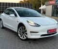 Белый Тесла Модель 3, объемом двигателя 0 л и пробегом 255 тыс. км за 13400 $, фото 19 на Automoto.ua