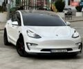 Белый Тесла Модель 3, объемом двигателя 0 л и пробегом 86 тыс. км за 19999 $, фото 11 на Automoto.ua